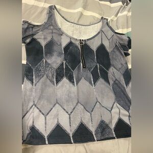 BIG SALE(5 for $20)- Stylish Gray Geometric Women's Top